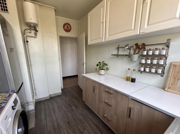Appartement
         3 pièces
        - 61 m² Exclusivité 245 000 € *