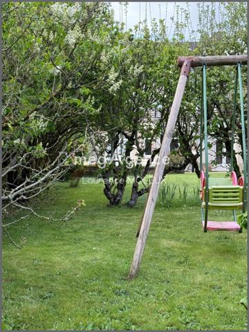 Maison à SAINT-MARTIN-BOULOGNE, 62280 - 8 pièces 244m²