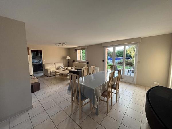 Belle maison individuelle 3 chambres possible 4