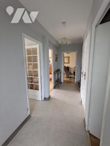 Maison à proximité du centre Leclerc