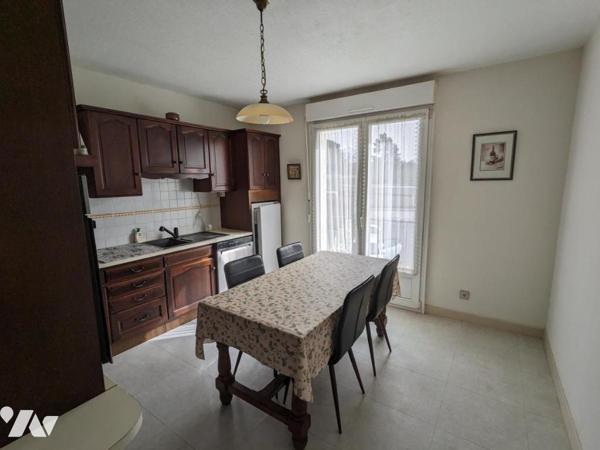 Maison à proximité du centre Leclerc