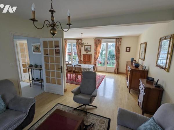 Maison à proximité du centre Leclerc