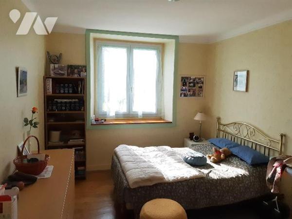 A vendre maison Saint-jacques de la lande, quartier la haie des Cognets, sur un terrain de 800 ...