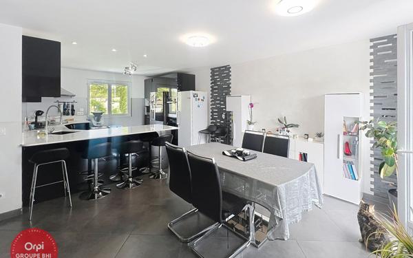 Maison à vendre    4 pièces •  Marsillargues