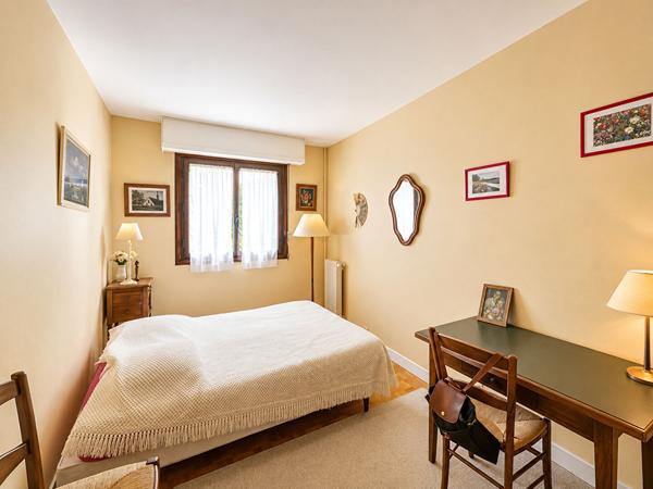 Appartement T4 de 97 m² avec balcon, parking et cave ? Quartier Saint-Marceau / Mouillère