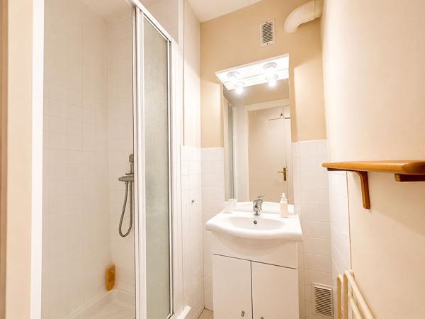 Appartement T4 de 97 m² avec balcon, parking et cave ? Quartier Saint-Marceau / Mouillère