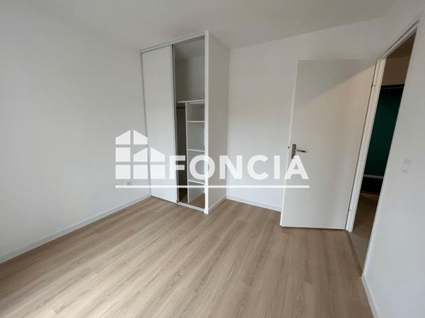 Location Appartement 3 pièces 58.3 m² - DIALOGUE - C04 - 29 AVENUE DU CHAMP DE MARS La Rochelle 17000