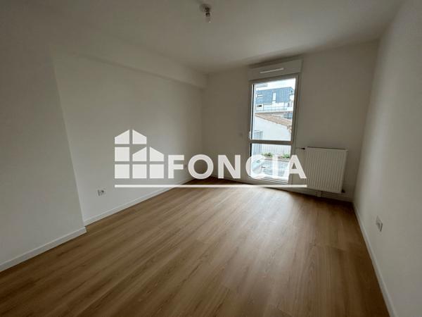 Location Appartement 3 pièces 58.3 m² - DIALOGUE - C04 - 29 AVENUE DU CHAMP DE MARS La Rochelle 17000
