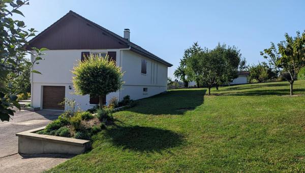 Maison familiale en impasse, vue sur la nature
