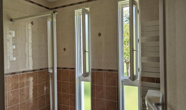 Maison familiale en impasse, vue sur la nature