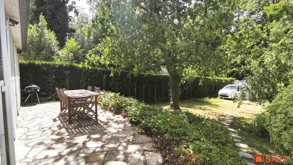 Une maison discrète qui cache un joli privilège