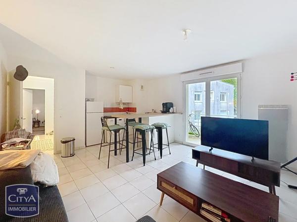 Appartement à vendre 2 pièces 46m² Pont-l'Abbé (29120)