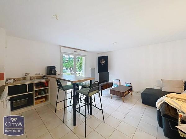 Appartement à vendre 2 pièces 46m² Pont-l'Abbé (29120)