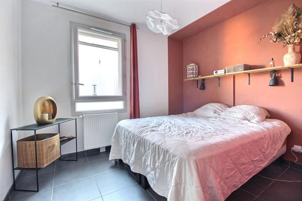 Marignane - À vendre Maison de type 3 - Le Taulet - Avec 2 places de stationnement privatives