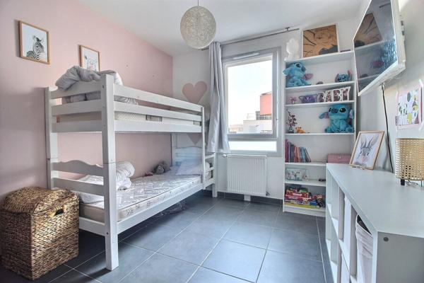 Marignane - À vendre Maison de type 3 - Le Taulet - Avec 2 places de stationnement privatives