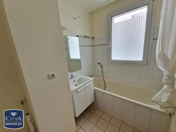 Appartement à louer 2 pièces 49.07m² Riedisheim (68400)