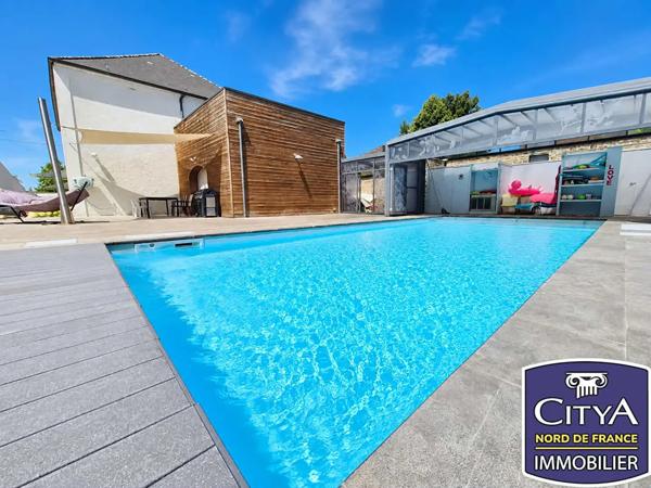 Maison à vendre 11 pièces 293m² Avesnes-les-Aubert (59129)
