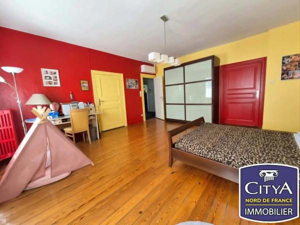 Maison à vendre 11 pièces 293m² Avesnes-les-Aubert (59129)