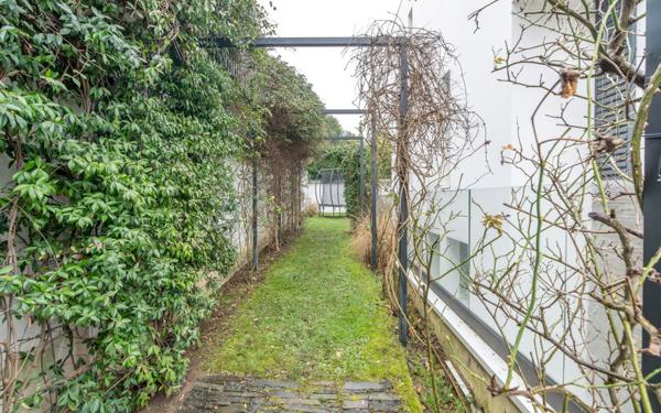 Maison à vendre    7 pièces • 454 m2 La Varenne - Saint-Maur-des-Fossés