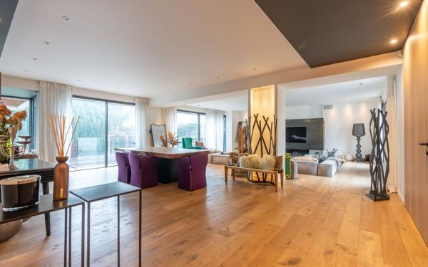 Maison à vendre    7 pièces • 454 m2 La Varenne - Saint-Maur-des-Fossés