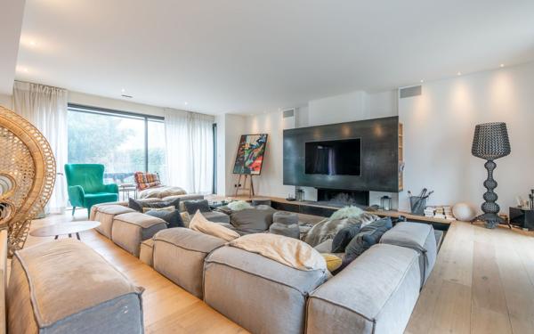 Maison à vendre    7 pièces • 454 m2 La Varenne - Saint-Maur-des-Fossés
