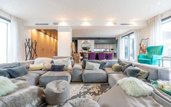 Maison à vendre    7 pièces • 454 m2 La Varenne - Saint-Maur-des-Fossés