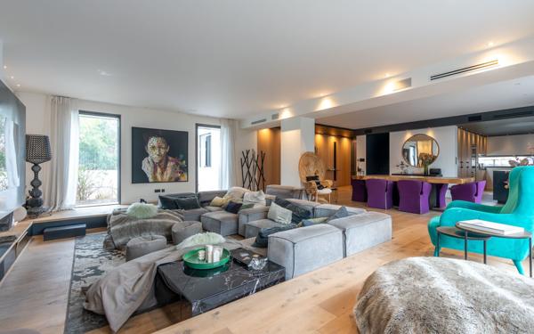 Maison à vendre    7 pièces • 454 m2 La Varenne - Saint-Maur-des-Fossés