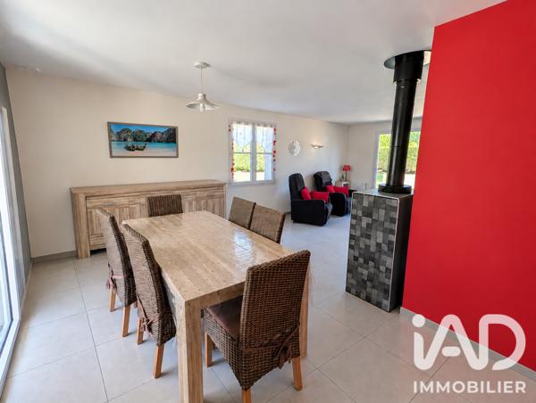 Maison à vendre 5 pièces 101 m² Les Herbiers