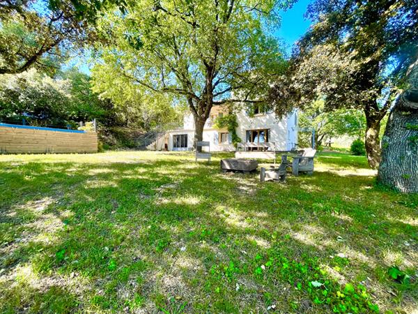 Superbe propriété au coeur de la nature