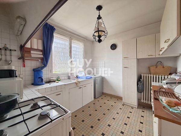 HONFLEUR - SECTEUR PRISÉ - MAISON AVEC TERRAIN DE 894M2