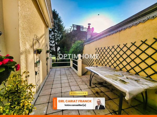 IMMEUBLE DE 221 M² AVEC ZONE COMMERCIAL DE 76 M², L’ENSEMBLE SUR 457 M² DE TERRAIN CLOS