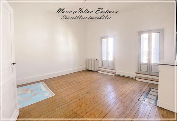 Maison à vendre 6 pièces AGEN (47)Quartier Palissy / Tour Victor Hugo, cours extérieur, cave