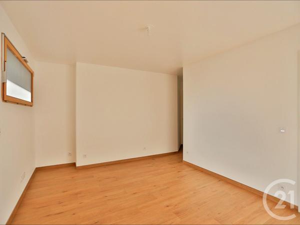 Appartement F4 à vendre  4 pièces - 116,65 m2 NEYDENS - 74