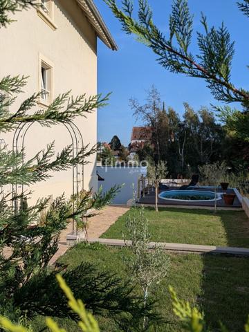 Maison Bourgeoise 7 pièces 165 m²