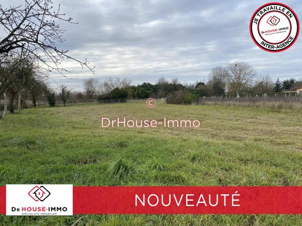 Terrain à vendre de 1 860 m²