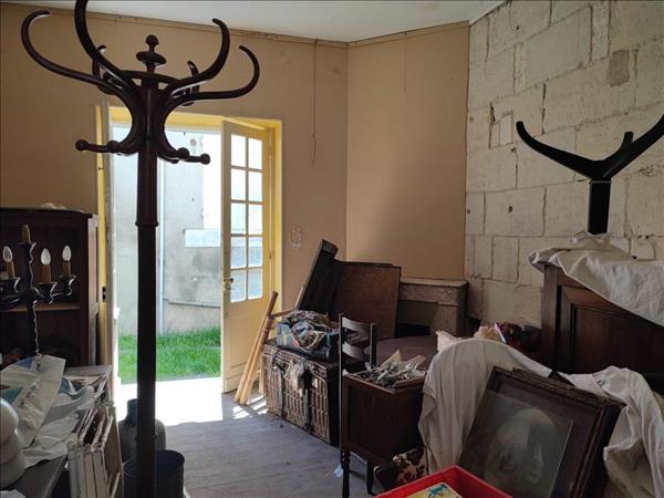 Maison à vendre |  Chalais |  10 pièces | 217 m²