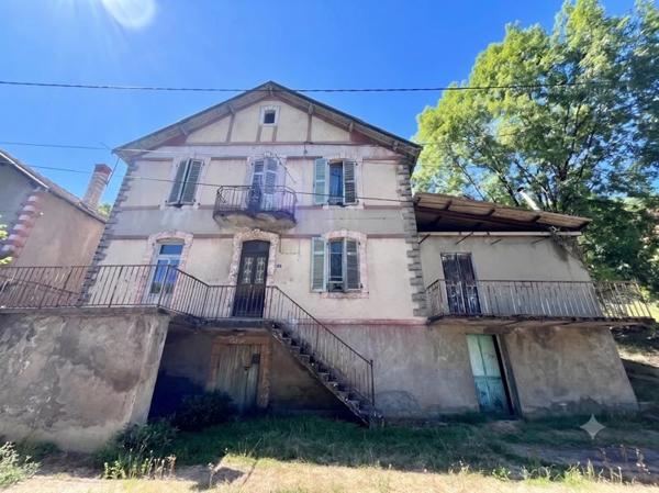 Maison 35 000 € Capdenac 8 p 195 m² DPE