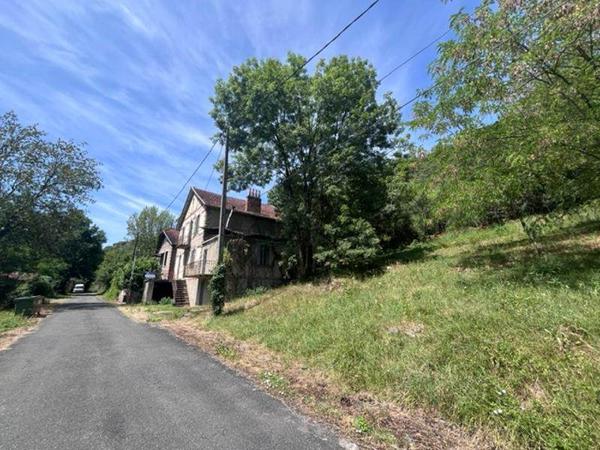 Maison 35 000 € Capdenac 8 p 195 m² DPE
