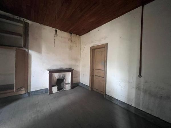 Maison 35 000 € Capdenac 8 p 195 m² DPE