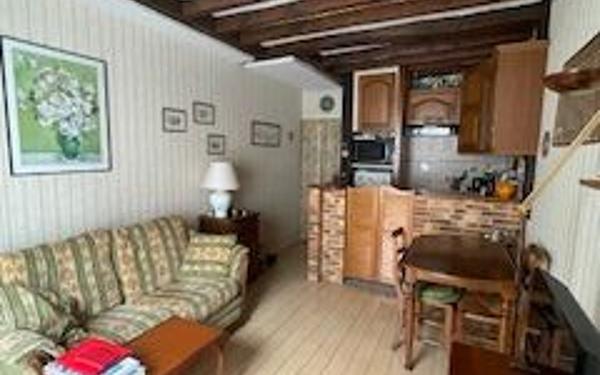 Appartement à vendre    2 pièces • 26,82 m2 Paris 11