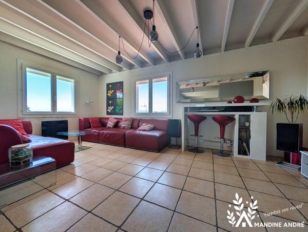 Maison
         6 pièces
        - 135 m² Exclusivité 400 000 € *