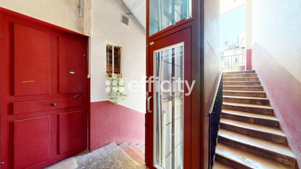 Appartement
         2 pièces
        - 40 m² 206 000 € *