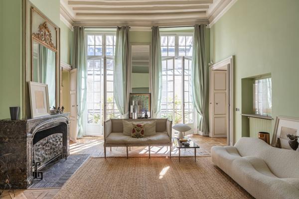 Vente Appartement de luxe Paris 4 9 Pièces 211 m²