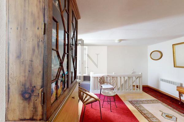 Maison de ville 86 m² avec cour Sud, centre historique de La Rochelle