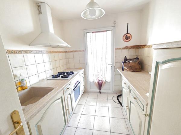 Marseille (13015) Grand appartement avec terrasse à acheter à Marseille 15