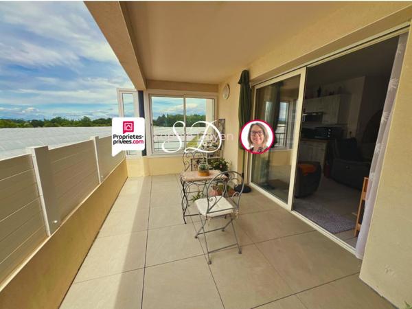 Appartement Saint Cyprien 2 pièces - 47 m2 - balcon 13m²