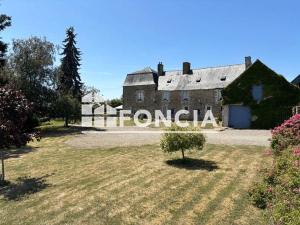 À vendre Maison 10 pièces 275 m² - Blandouet-saint Jean 53270