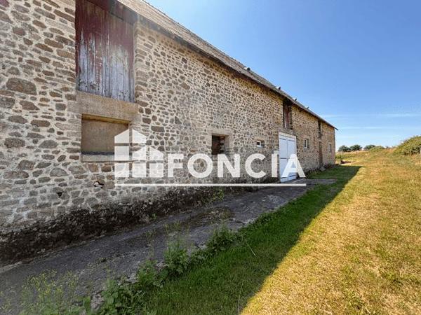 À vendre Maison 10 pièces 275 m² - Blandouet-saint Jean 53270