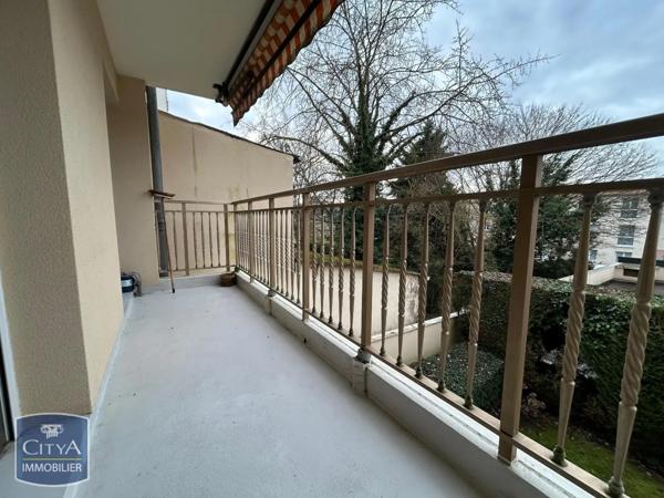 Appartement à louer 1 pièce 37.2m²