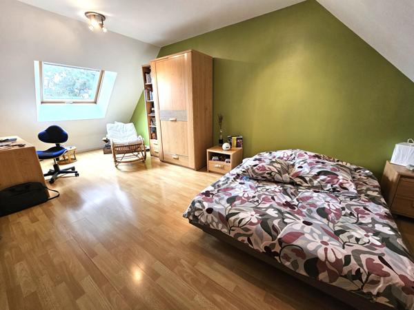 Maison 174m², 4 chambres, 2 bureaux et un sous-sol